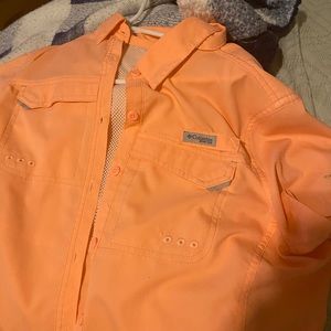 Columbia dryfit shirt! 🧡